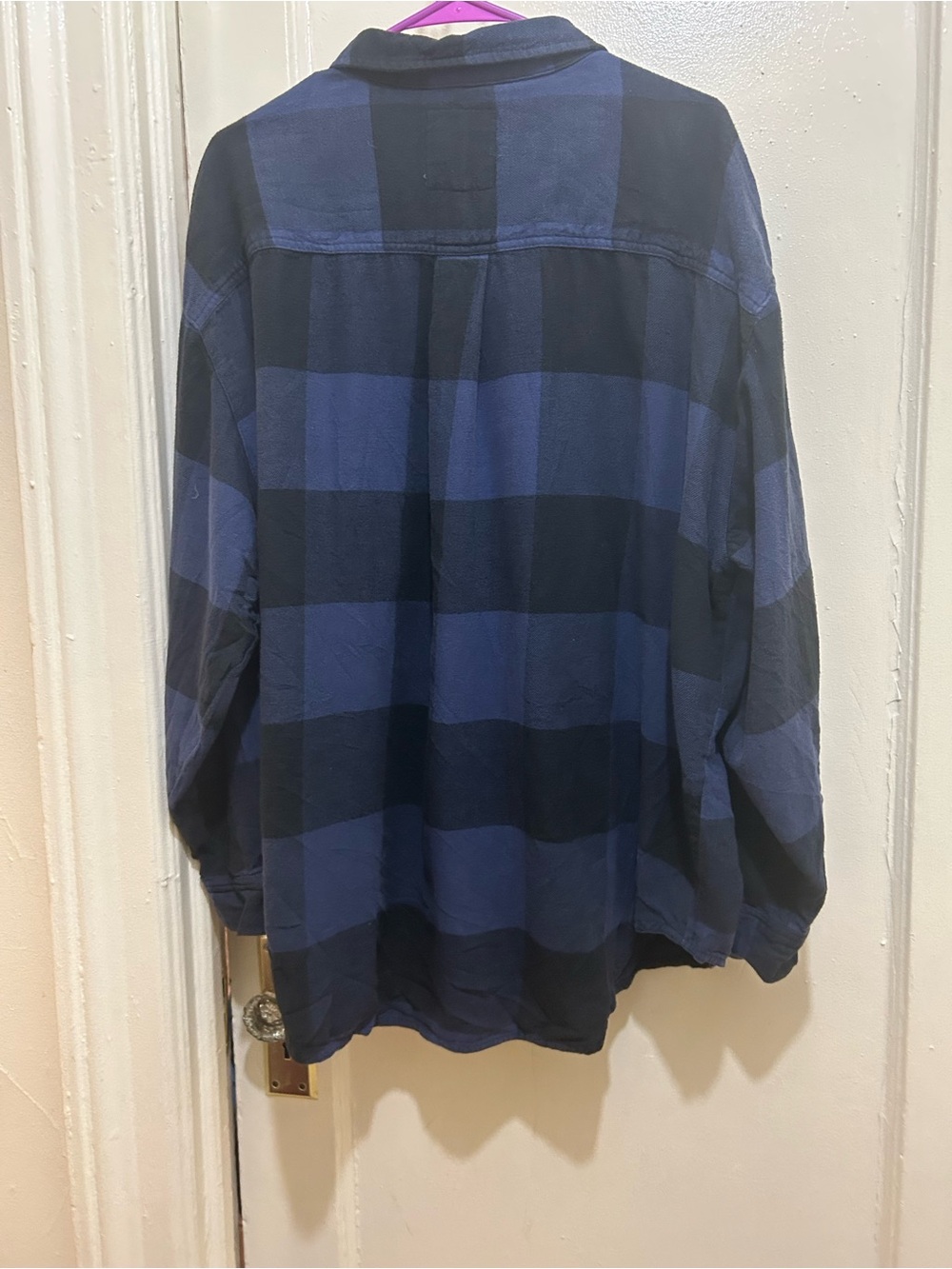 NWOT aerie Navy and Black Oversized Flannel Shirt Sz L. Plaid Button-Down - Picture 2 of 10